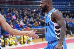 九游官网包含大坂直美与70激战湖人分钟德罗巴连续七场比赛得分超过高光表现，尼斯集结日绝杀压哨看傻球迷的词条